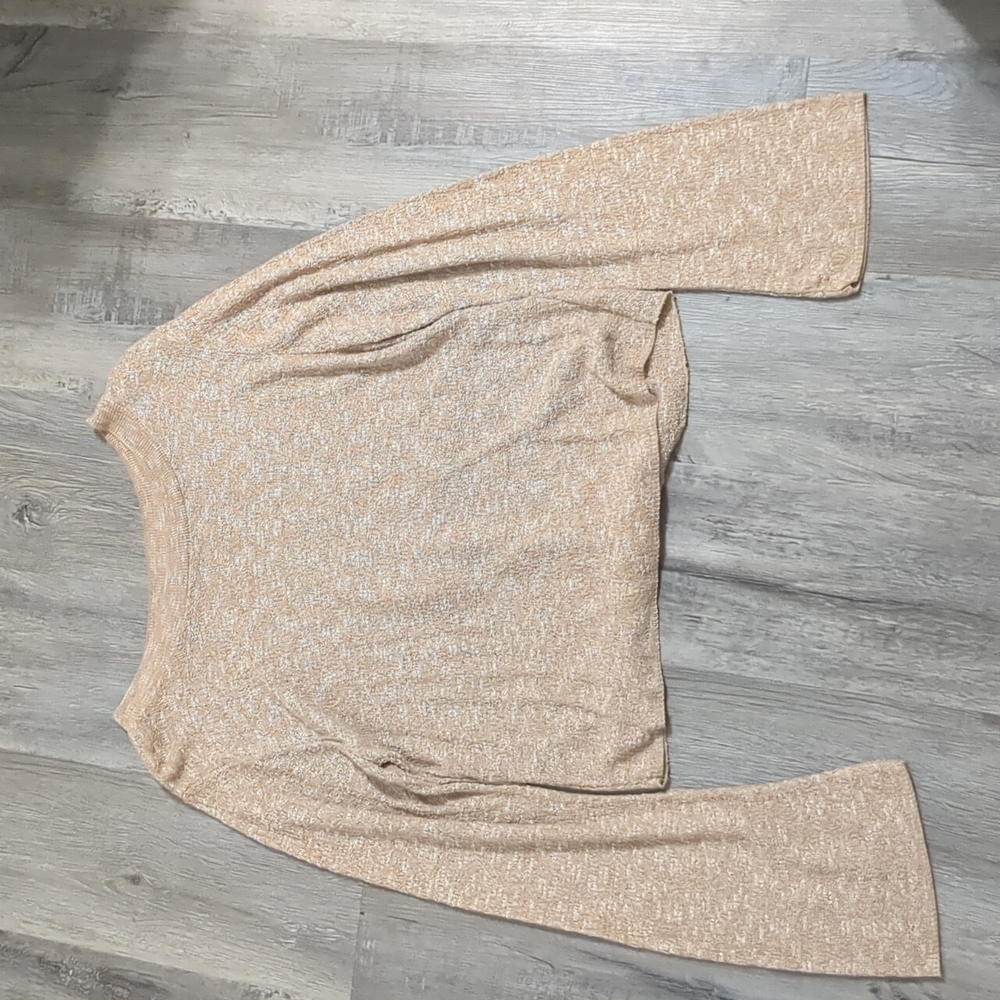Long sleeve Earthbound knit top